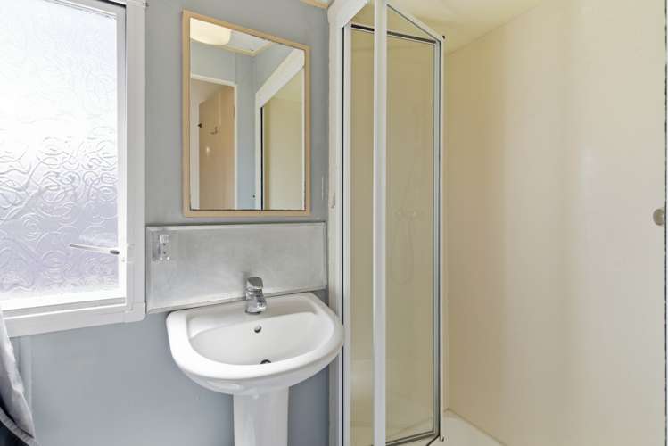 51 Gorton Street Gore_13