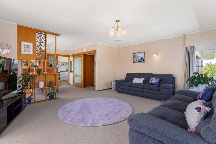 22 Taitua Drive Te Atatu South_6