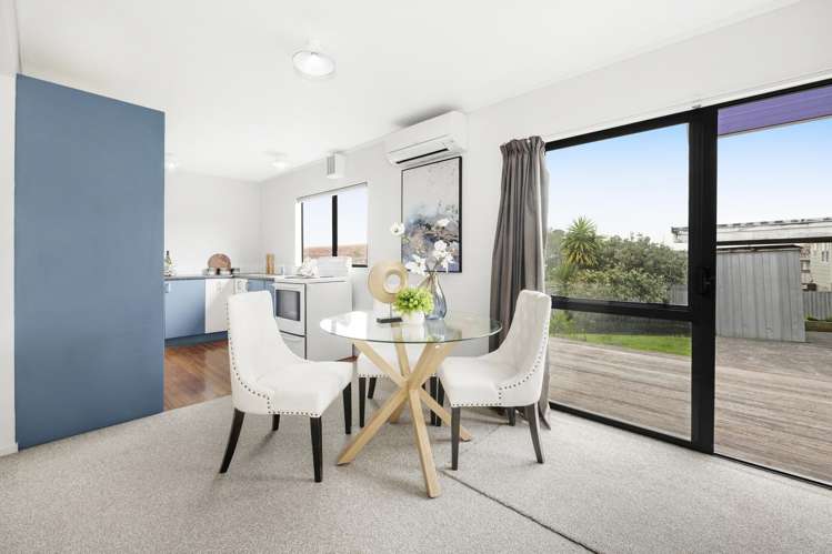 3/82 Barrack Road_0