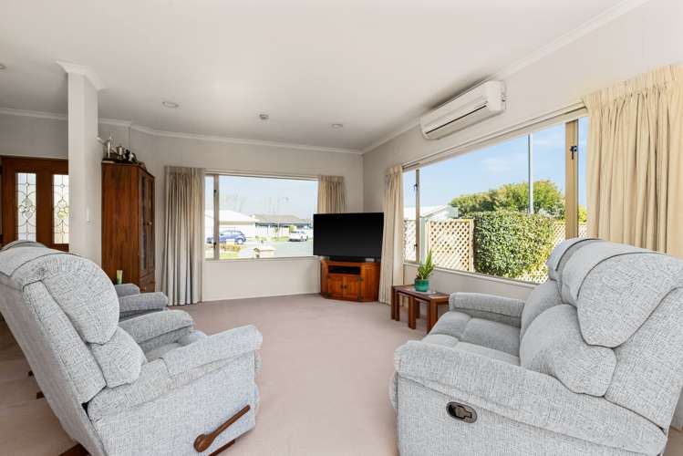 7 Ellerslie Place Taradale_5