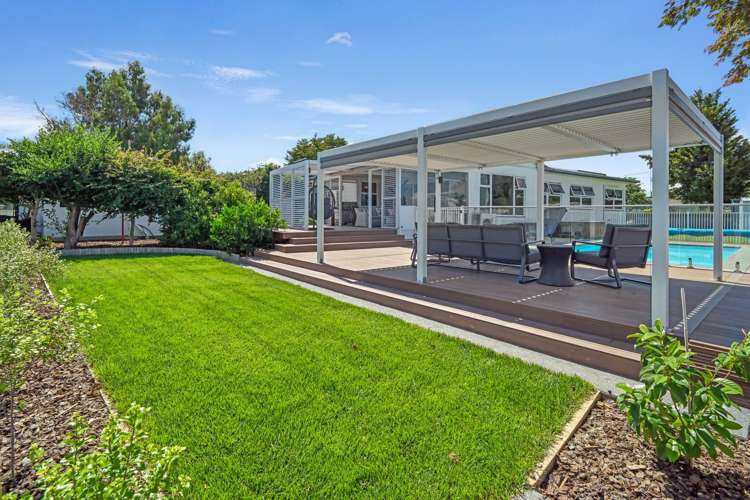 915 Harding Road Camberley_23