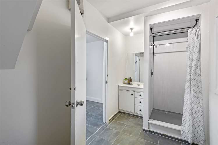 69 Canterbury Street Lyttelton_10