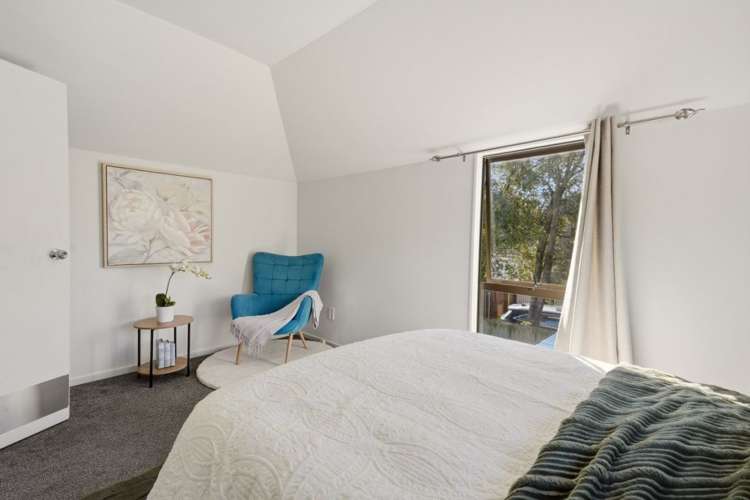 1/19 Grove Road Addington_15