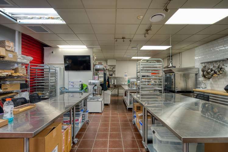 141-157 Queens Road Panmure_24