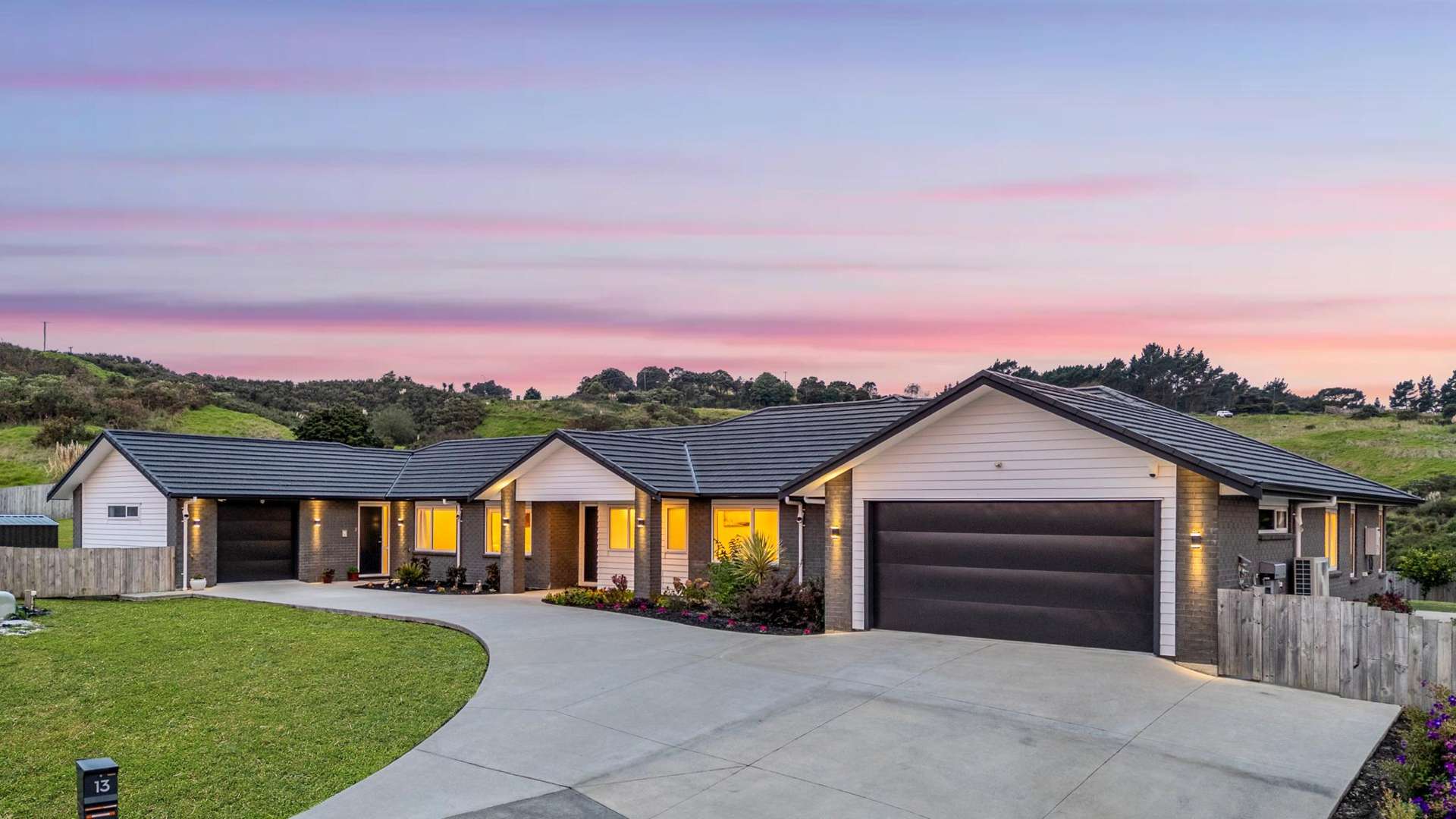 13 Otaota Way Flat Bush_0