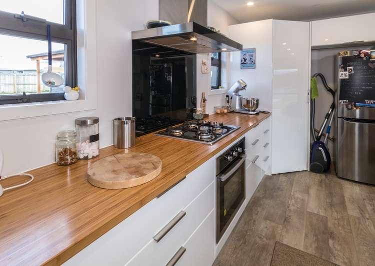 71 Frye Crescent Albert Town_8