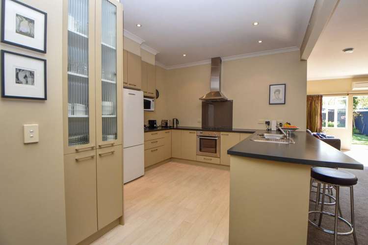 26 Deller Drive Carterton_8