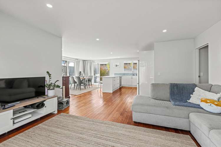 18A Derrett Place Saint Martins_1