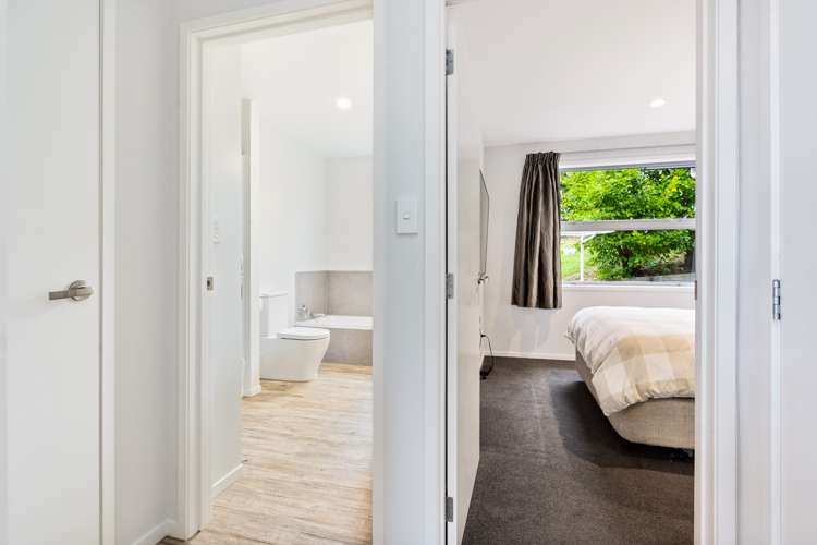 74 Pebble Beach Boulevard Kamo_17