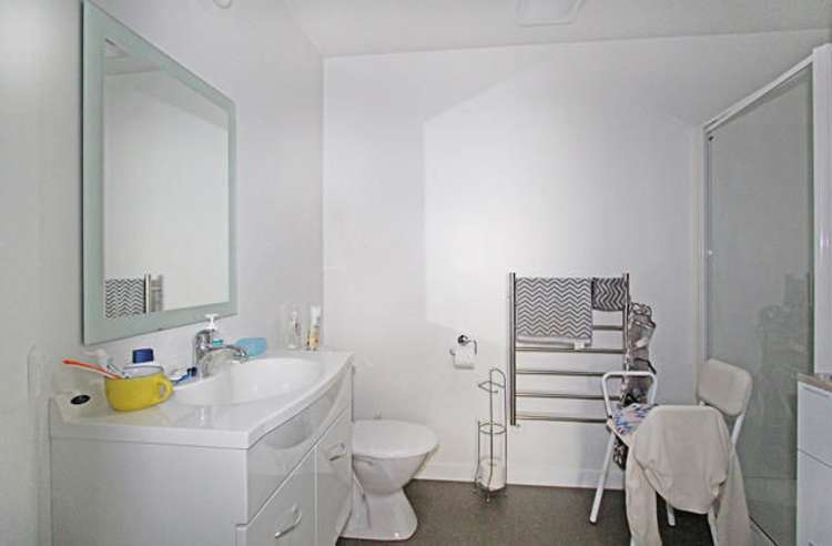 3/63 Royal Crescent Saint Kilda_6