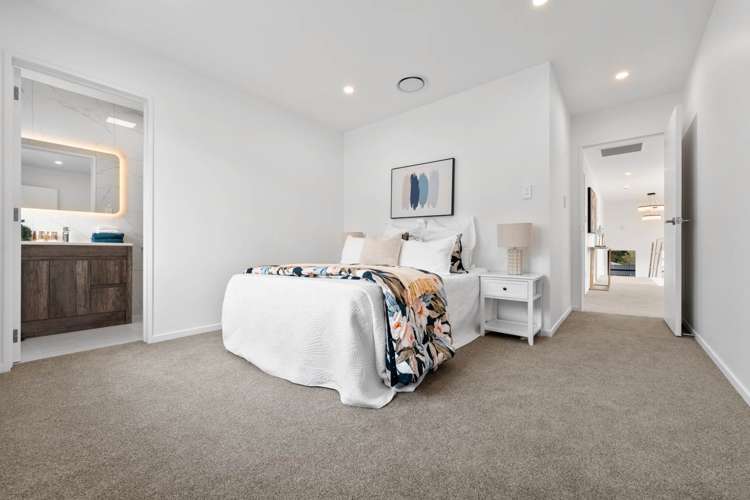 2 Kakau Lane Flat Bush_14