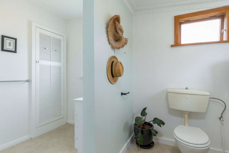 24 Dillons Point Road Islington_15