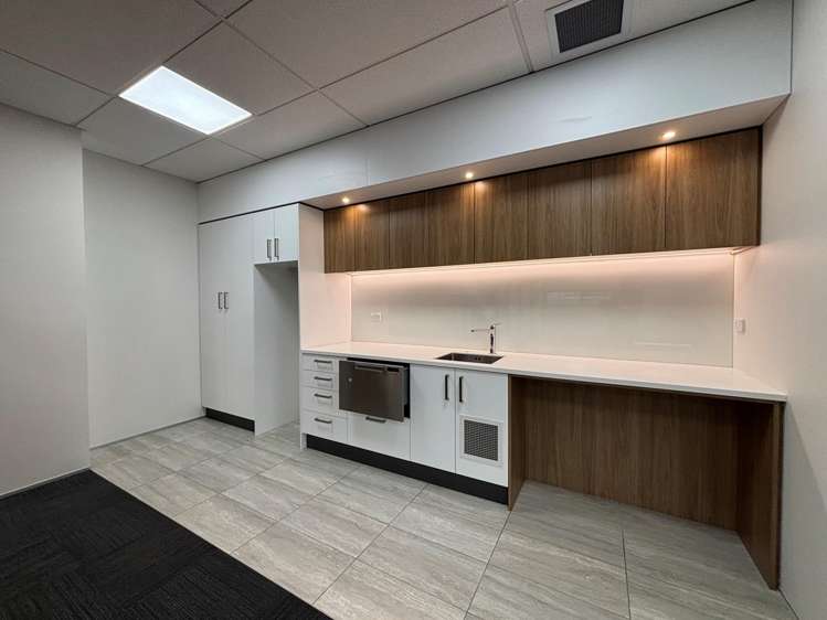 92 Russley Road Russley_5