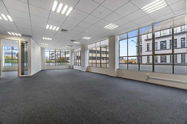 1st Floor/149 Alexandra Street Hamilton Central_1