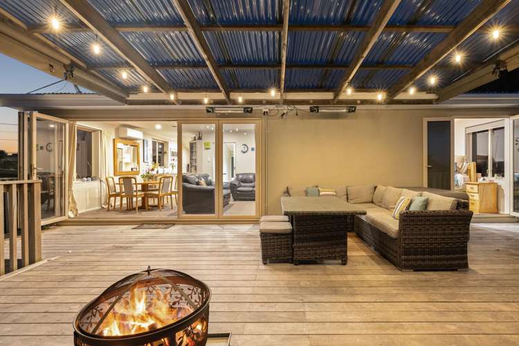 1410 Whangaparaoa Road Army Bay_15