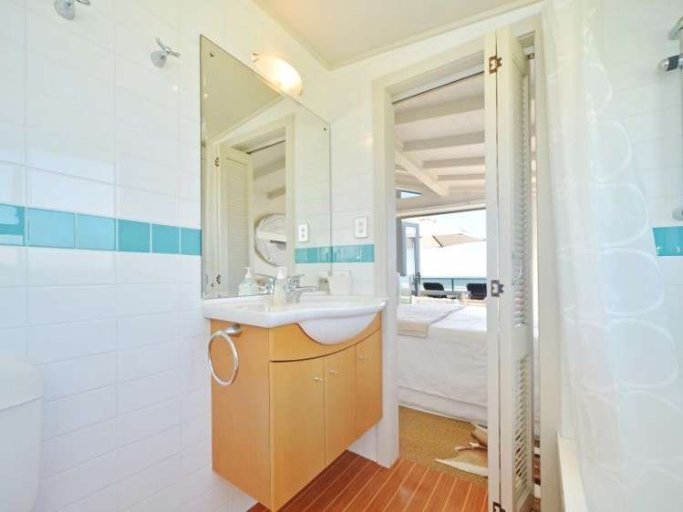 131 Blue Pacific Parade Riversdale Beach_13