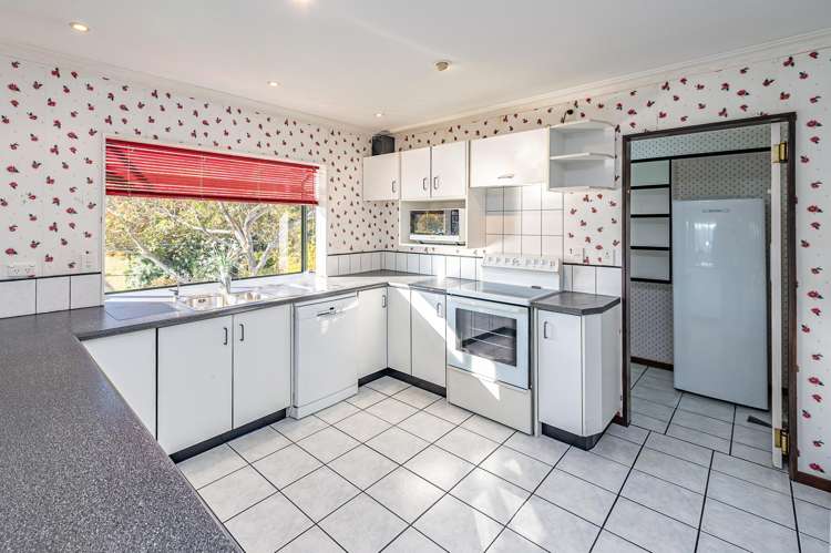 3 Georgetti Road Bastia Hill_18