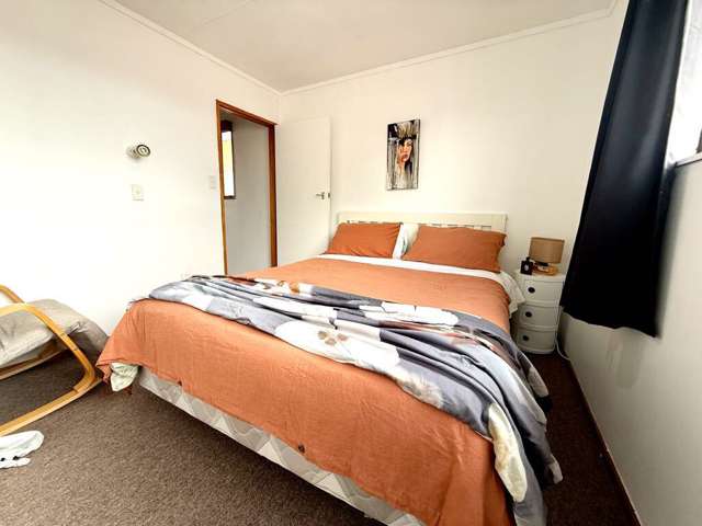 4/702 Grays Road Mahora_3