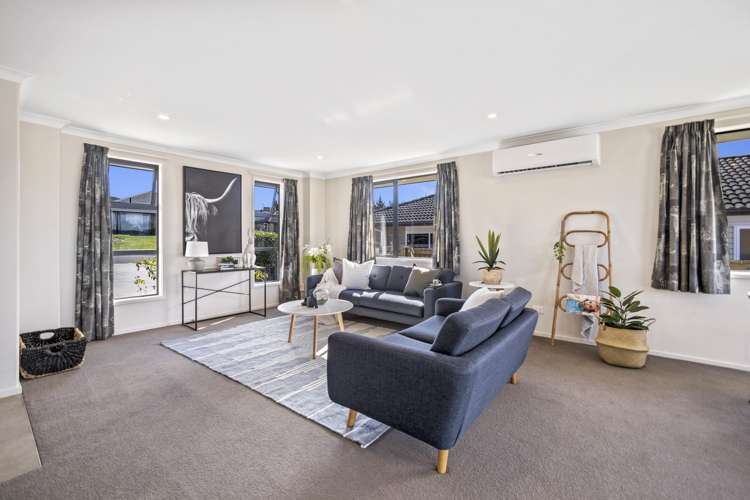 16 Galloway Crescent Pyes Pa_4