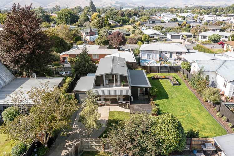 4a Cricklewood Lane Springlands_35