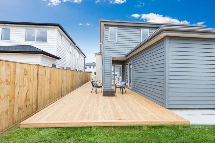 27 Lisnoble Road Flat Bush_14