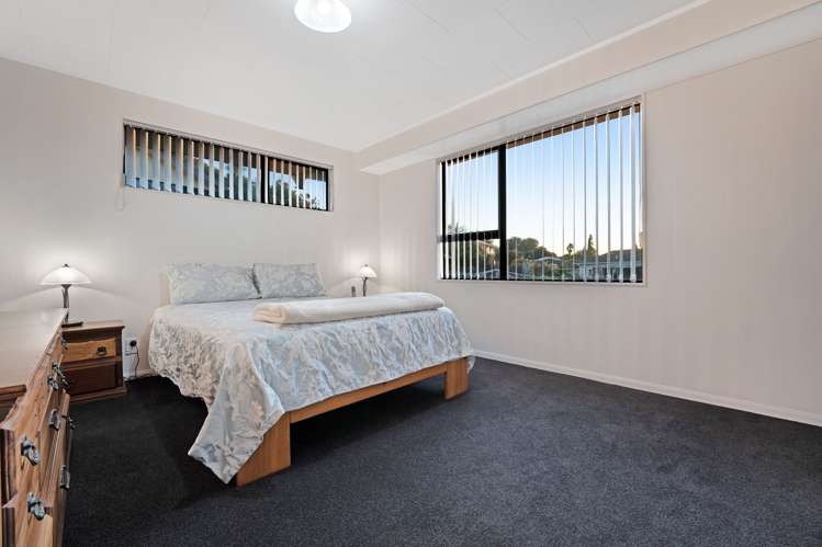 19 Mataura Place Clover Park_14