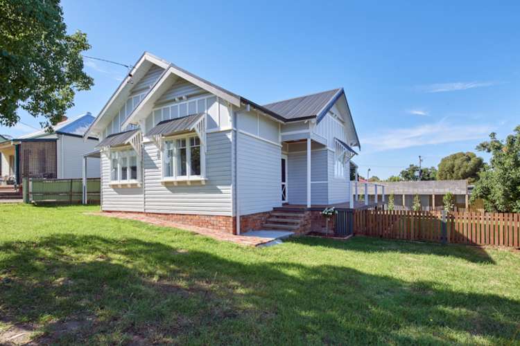 29 Crown Street North East Valley_7