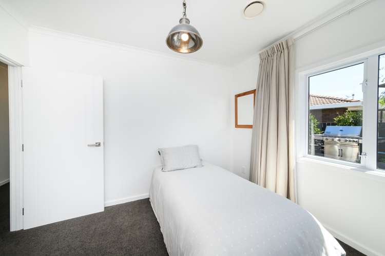 38 South Street Feilding_21