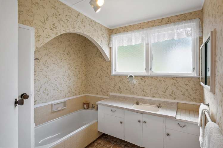 3968 Mokau Road Tongaporutu_17