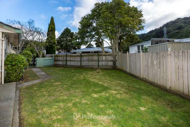 35 Larchmont Grove Totara Park_4