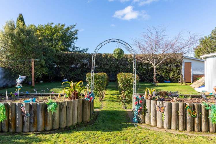 69 Gordon Street Dannevirke_20