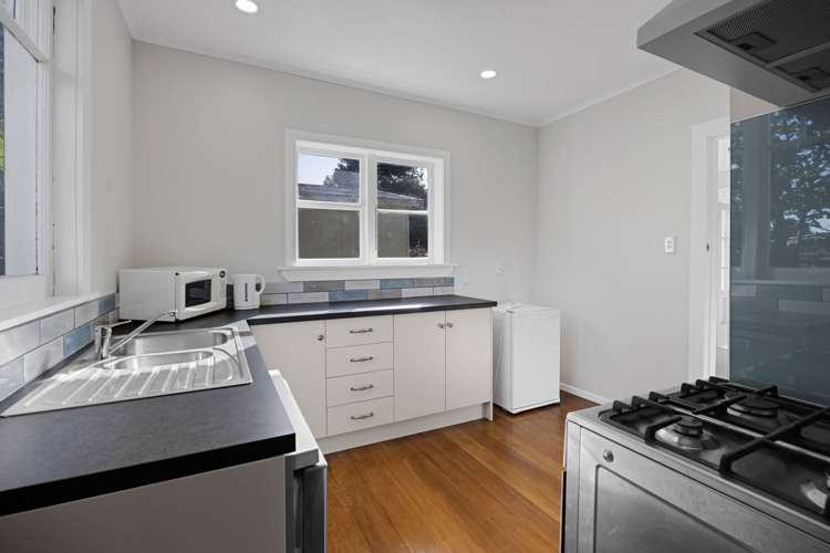 63 Gladstone Street Hawera_9