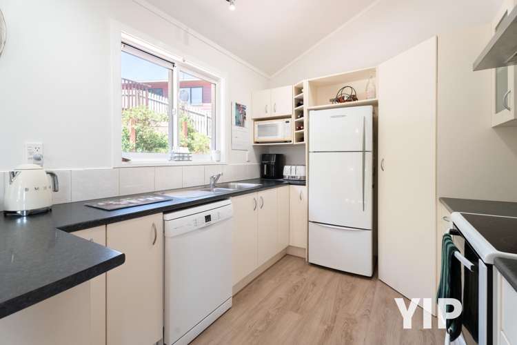 18 Mandeville Crescent Grenada Village_6