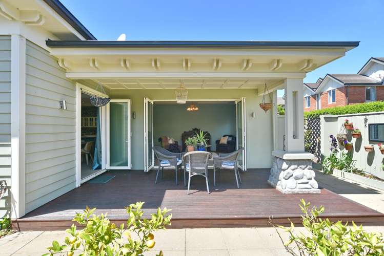 2 Henley Green Northwood_22