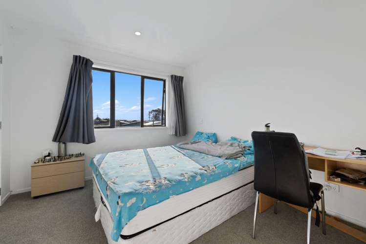 31/47A Huntington Drive Botany Downs_5