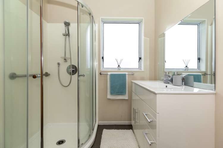 62a Barrack Road Mount Wellington_11