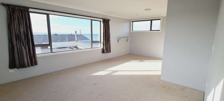 36 Walker Street Riverton_9