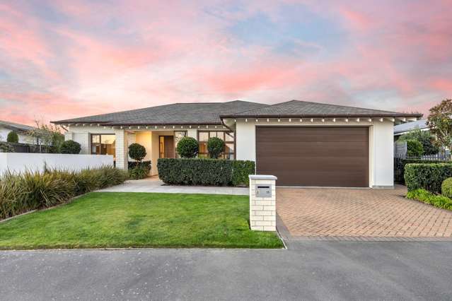 Show-Home Pedigree, Timeless Presence