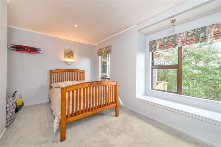 9 Margan Place Red Hill_11