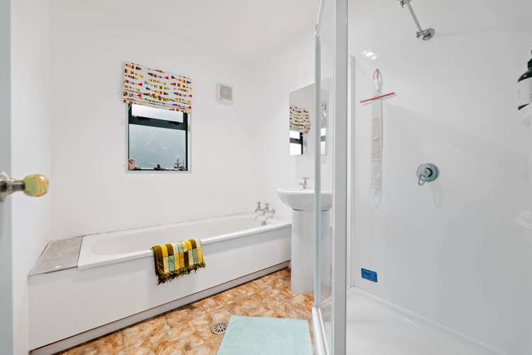 17 Te Arahori Road Kuratau_11