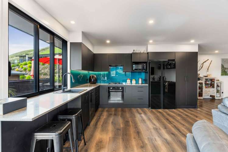 5 Manatu Close Whangamata_8