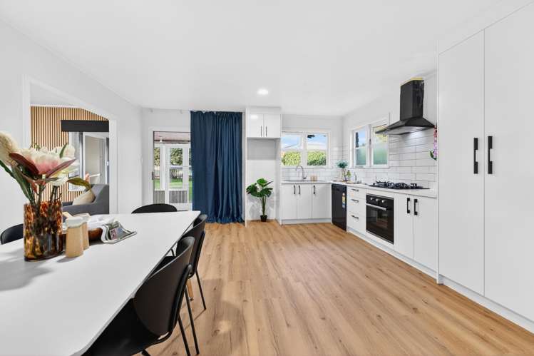 16 Fenwick Crescent Hillcrest_18