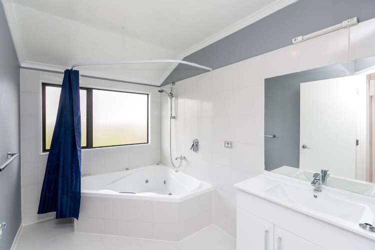 11 Tape Road Hillsborough_12