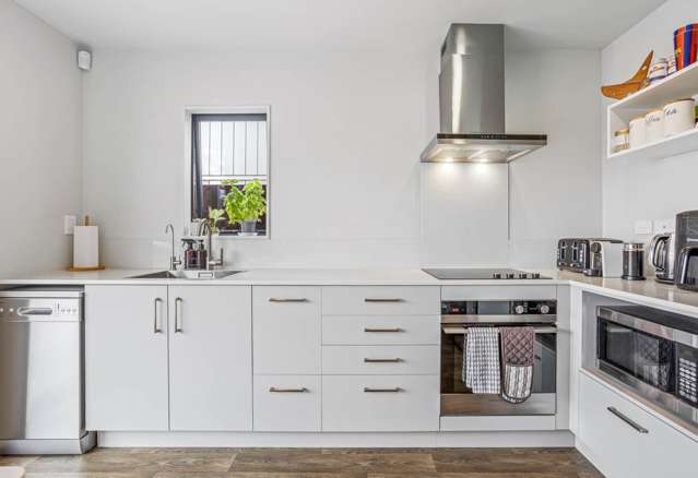 6 Jean Alma Lane Wattle Downs_2