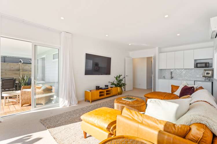 55a Rosario Crescent Red Beach_29