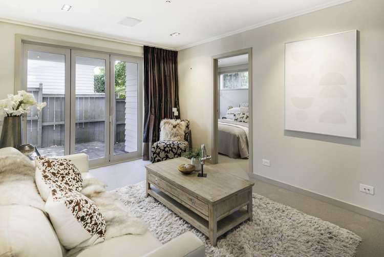 79a The Parade Bucklands Beach_16
