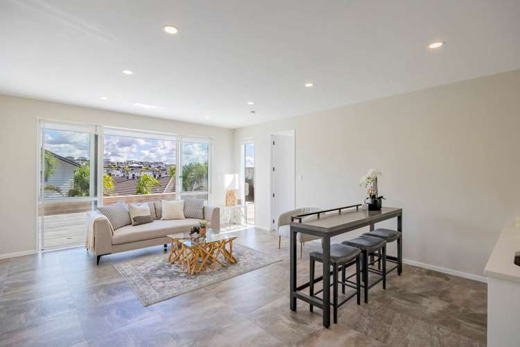 45 Colonial Drive Silverdale_24