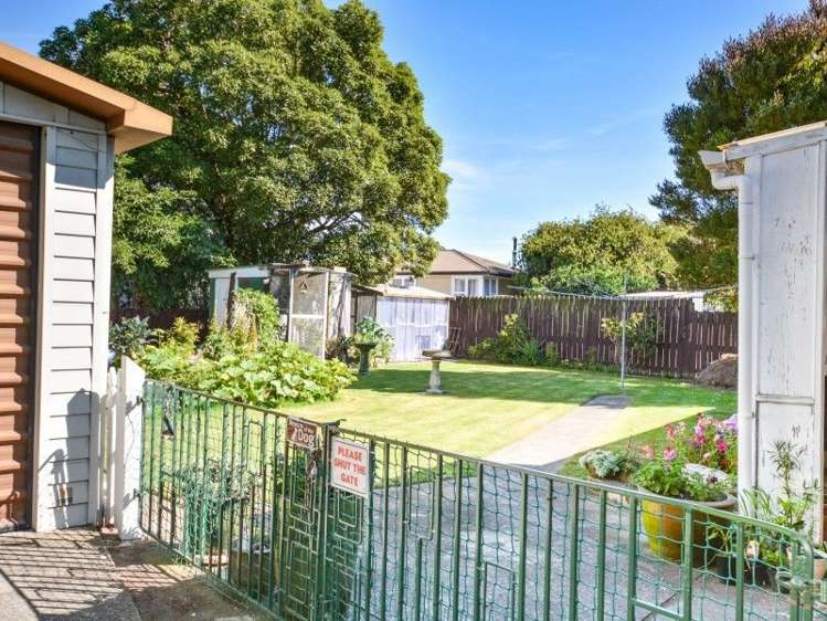 22 Burden Street Redwoodtown_14