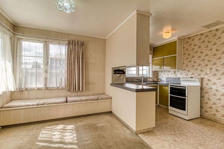 1108 Kaiapo Road Camberley_13