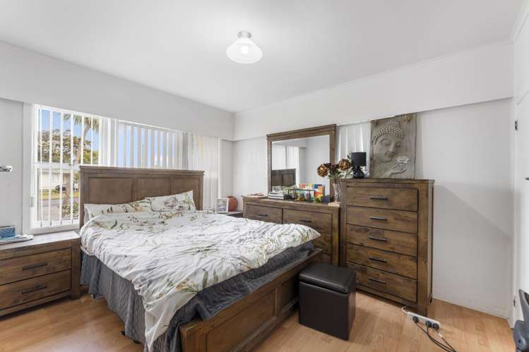 21 Tawa Crescent Manurewa_10